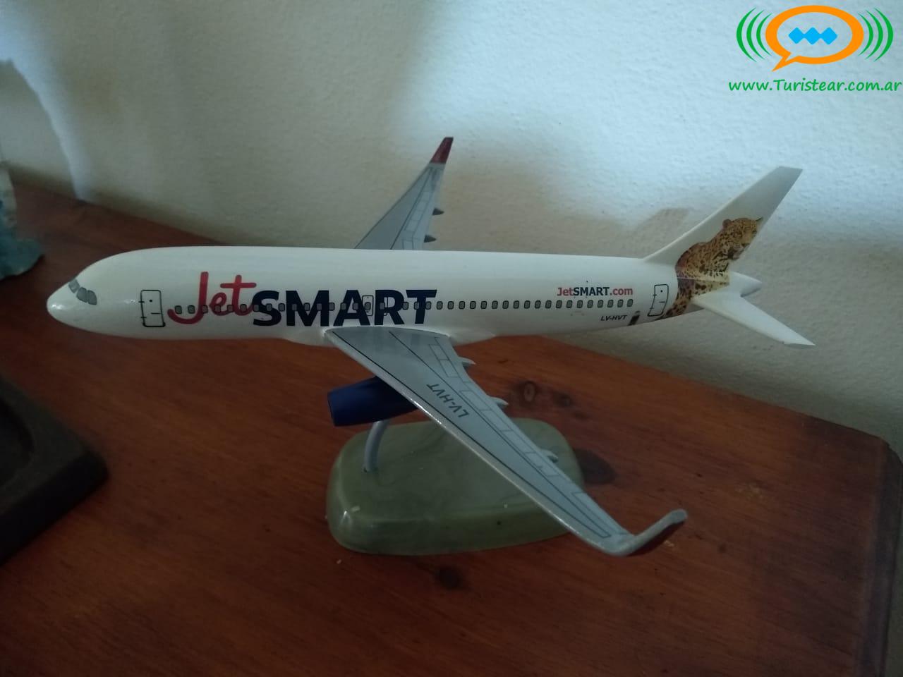 Maqueta avión Fly Bondi